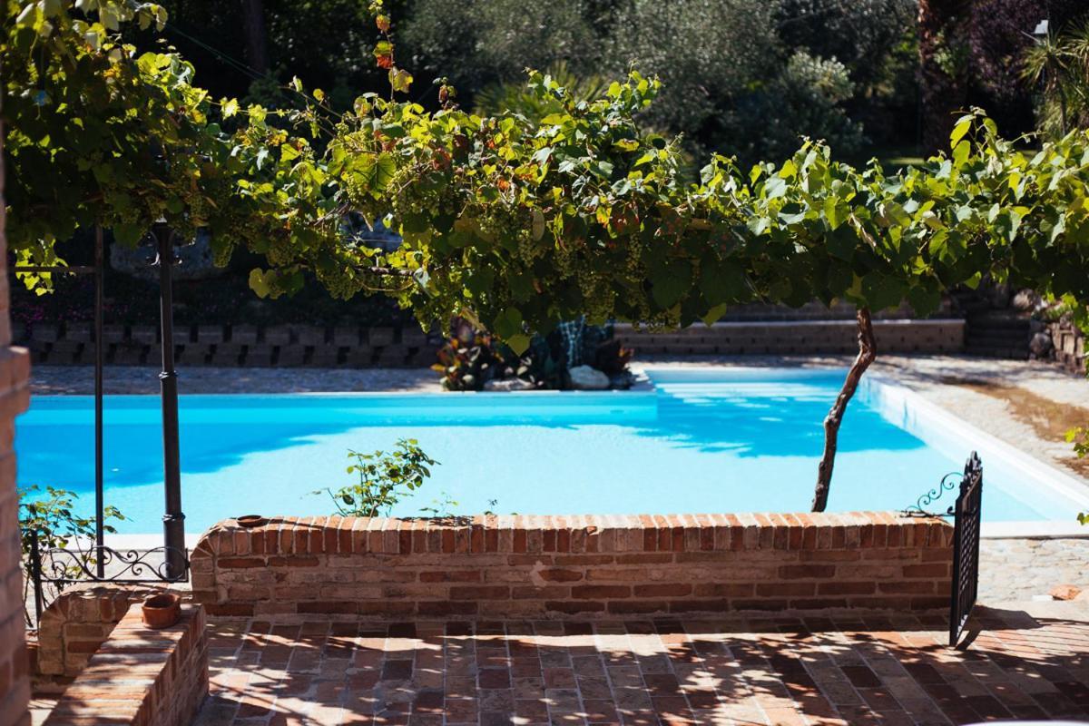 Villa De Castelletta Relais Rapagnano Exterior photo